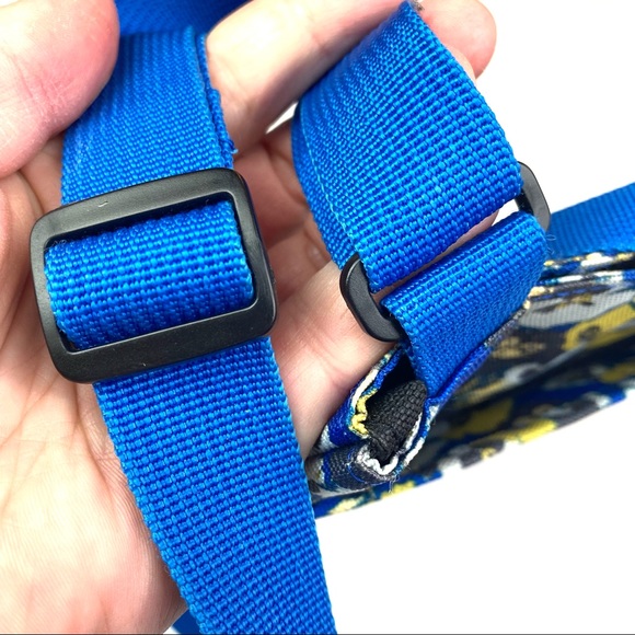 Kavu Keeper Crossbody Purse Floral Canvas Adjustable Blue Green White Hiking - Picture 5 of 8